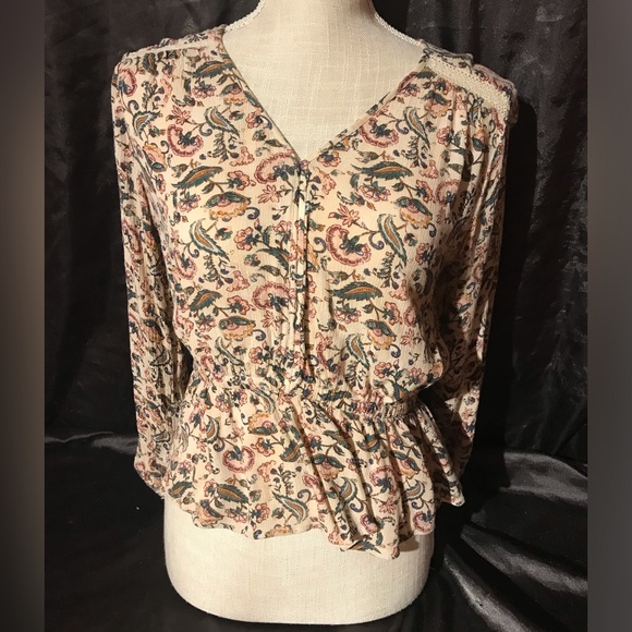 Blouse - Picture 1 of 4